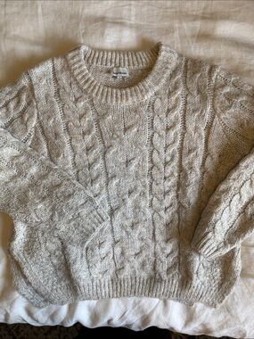 Heartloom Cable Knit Crewneck Sweater - Cream
